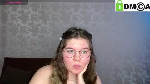 Snapshot of holy_michela chatting on January 29, 2025, 9:33 am Welcome guys Pleasure to see you all here My name is MichaelaTip menu is active Private is open online show from January 29, 2025, 9:33 am