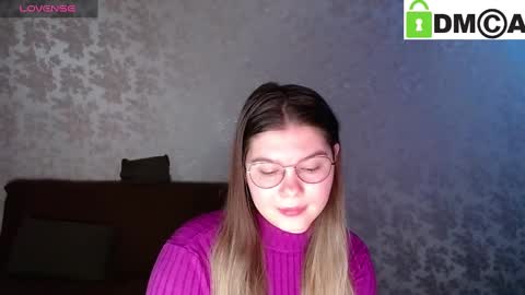 Snapshot of holy_michela chatting on March 4, 2025, 5:32 am Welcome guys Pleasure to see you all here My name is MichaelaTip menu is active Private is open online show from March 4, 2025, 5:32 am