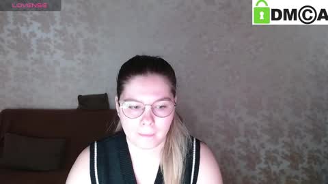 Snapshot of holy_michela chatting on March 6, 2025, 5:35 am Welcome guys Pleasure to see you all here My name is MichaelaTip menu is active Private is open online show from March 6, 2025, 5:35 am