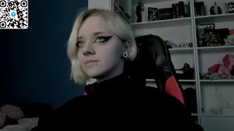 Snapshot of holy_mistresss chatting on January 18, 2026, 11:03 am holy_mistresss online show from January 18, 2026, 11:03 am