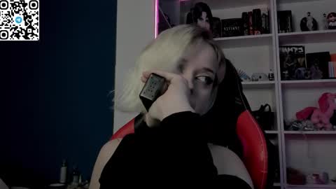 Snapshot of holy_mistresss chatting on February 7, 2026, 10:19 am holy_mistresss online show from February 7, 2026, 10:19 am