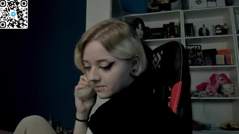 Snapshot of holy_mistresss chatting on February 8, 2026, 10:18 am holy_mistresss online show from February 8, 2026, 10:18 am