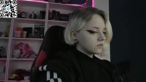 Snapshot of holy_mistresss chatting on February 21, 2026, 9:43 am holy_mistresss online show from February 21, 2026, 9:43 am