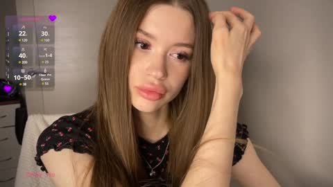 Snapshot of holybabe342 chatting on December 23, 2024, 12:08 pm Vio online show from December 23, 2024, 12:08 pm