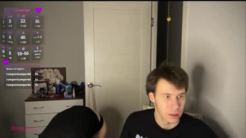 Snapshot of holybabe342 chatting on February 28, 2025, 10:28 pm Vio online show from February 28, 2025, 10:28 pm