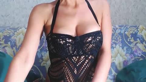 HolyJulie online show from January 31, 2026, 7:11 pm