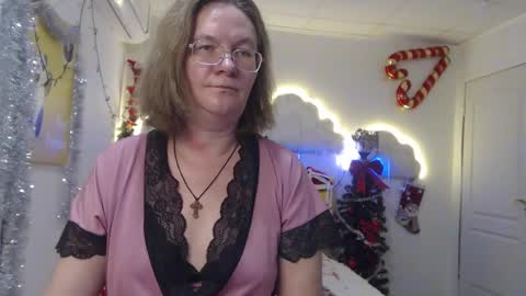 Snapshot of holymilfa chatting on January 4, 2025, 2:14 pm holymilfa online show from January 4, 2025, 2:14 pm