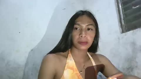 Snapshot of holyoshirinra69 chatting on February 10, 2026, 10:19 am yoshi online show from February 10, 2026, 10:19 am