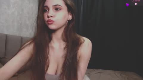 holysinner83 online show from November 15, 2025, 2:24 pm