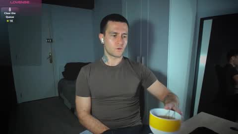 Andrew online show from February 10, 2025, 4:04 pm