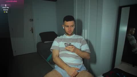 Andrew online show from February 25, 2025, 4:42 pm