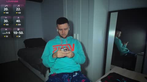 Andrew online show from February 26, 2025, 6:04 am