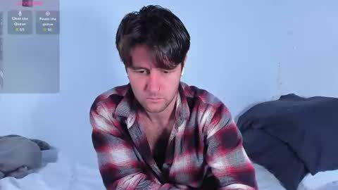 Andrew online show from December 2, 2025, 9:36 am