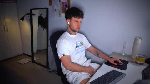 Andrew online show from February 10, 2026, 8:24 pm