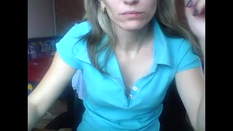 honey0bunny35 online show from February 5, 2025, 8:54 am