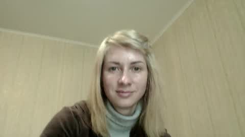 Snapshot of honey_777_ chatting on May 13, 2026, 12:02 pm honey 777 online show from May 13, 2026, 12:02 pm