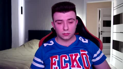 Wolfy online show from January 15, 2025, 10:27 am