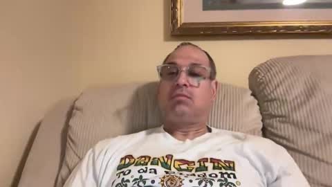 honey_man14 online show from April 12, 2026, 3:55 am