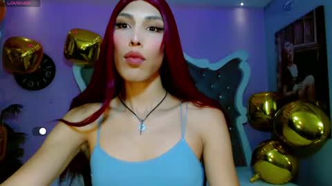 honey_moontsts online show from March 19, 2026, 11:58 am