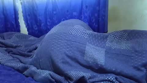 honey_sunshiny online show from March 15, 2026, 7:03 am