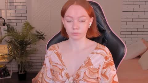 honeyautumn online show from December 22, 2024, 12:07 am