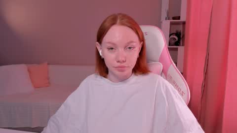 honeyautumn online show from March 4, 2025, 3:55 am