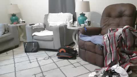 Snapshot of honeybuns344636 chatting on March 11, 2025, 10:51 am Honey online show from March 11, 2025, 10:51 am