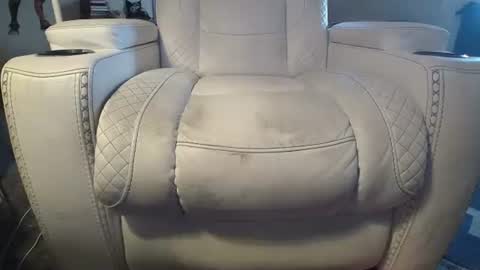 Heather Lovelace online show from September 24, 2025, 1:36 pm