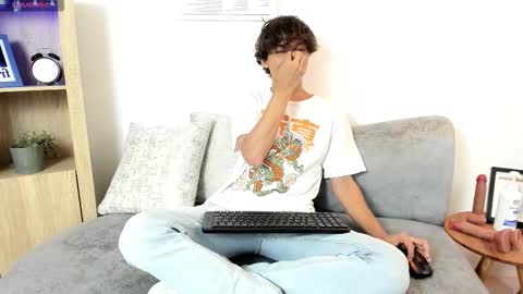 honeymoon_sariel online show from September 11, 2025, 7:47 pm