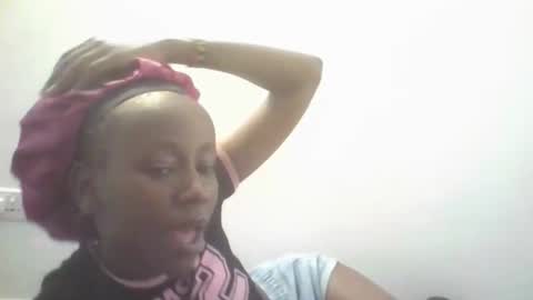 Snapshot of honeynyla chatting on January 15, 2026, 8:08 am honeynyla online show from January 15, 2026, 8:08 am