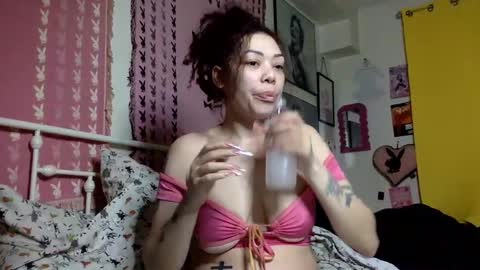 Snapshot of honeyruby chatting on March 22, 2026, 7:01 am Ruby Sparks online show from March 22, 2026, 7:01 am