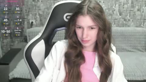 Nancy online show from September 29, 2025, 12:21 pm
