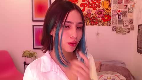    online show from October 29, 2025, 9:27 pm