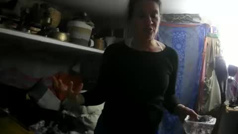 Snapshot of hoodoou chatting on February 13, 2026, 2:18 am hoodoou online show from February 13, 2026, 2:18 am