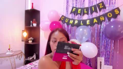 holly online show from October 31, 2025, 5:36 pm