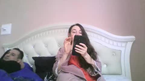 hootloove69 online show from December 21, 2025, 8:32 am