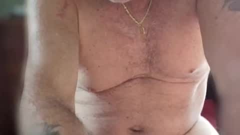hoover6969690 online show from October 17, 2025, 8:33 pm