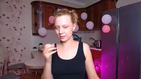 Snapshot of hope_happyyy chatting on September 14, 2025, 7:07 am hope happyyy online show from September 14, 2025, 7:07 am