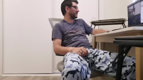 hopefulguy86 online show from May 16, 2026, 12:29 am