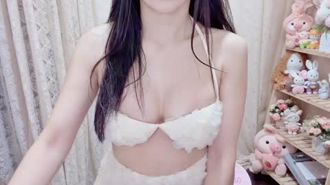 Rina online show from April 4, 2026, 1:41 pm