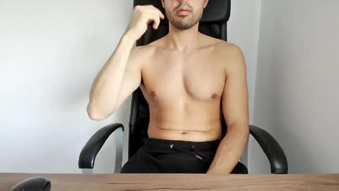 Snapshot of hornboy43 chatting on March 1, 2026, 2:08 pm Oliver Saints online show from March 1, 2026, 2:08 pm