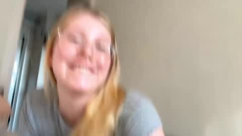 Snapshot of horney_audrey chatting on September 22, 2025, 3:08 am Audrey online show from September 22, 2025, 3:08 am