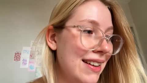 Snapshot of horney_audrey chatting on October 2, 2025, 2:29 am Audrey online show from October 2, 2025, 2:29 am