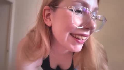 Snapshot of horney_audrey chatting on January 19, 2026, 3:10 am Audrey online show from January 19, 2026, 3:10 am