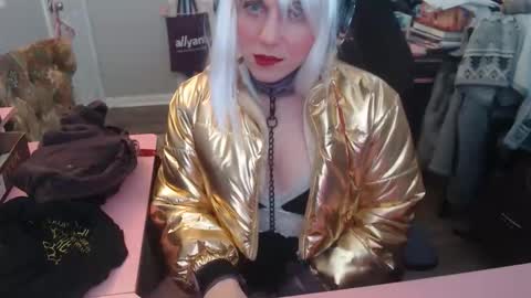 horneybrie online show from January 13, 2026, 4:12 pm