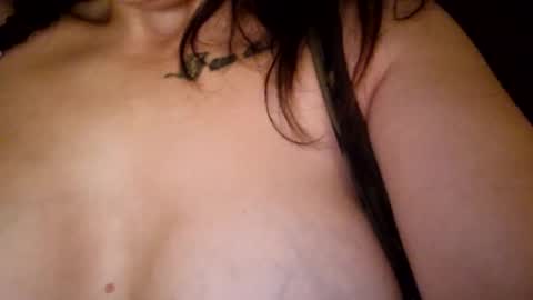 horneymomnextdoor online show from September 26, 2025, 10:14 pm