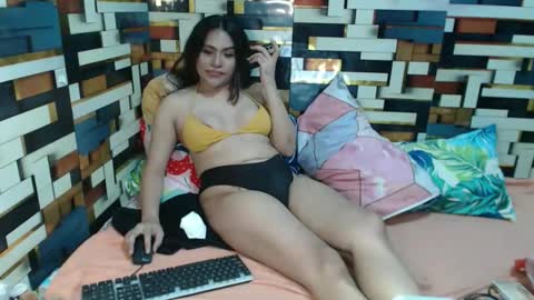 horniestleah online show from March 6, 2026, 7:21 pm