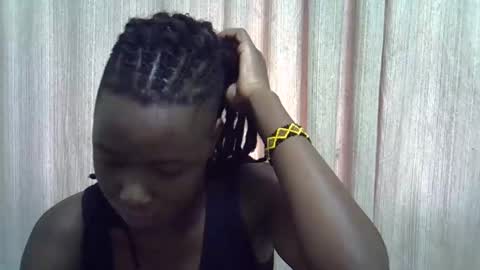 Leila online show from February 15, 2026, 2:14 pm