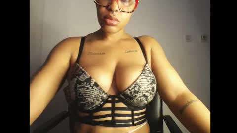 horny_ebonygirl_ online show from April 12, 2026, 3:44 am