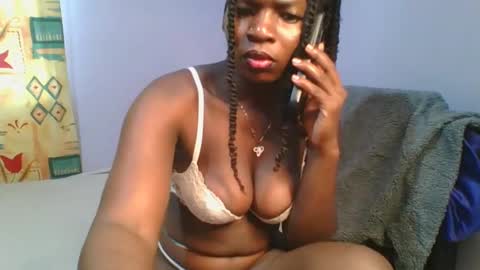Snapshot of horny_hearts chatting on February 4, 2025, 4:26 am phanice online show from February 4, 2025, 4:26 am